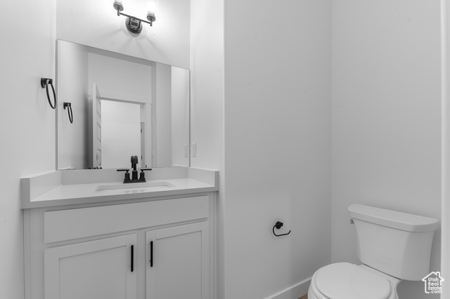 Photo 9 for MLS #2118568 at 1429 Electric Ave
