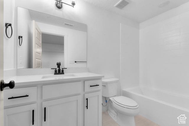 Photo 10 for MLS #2118568 at 1429 Electric Ave
