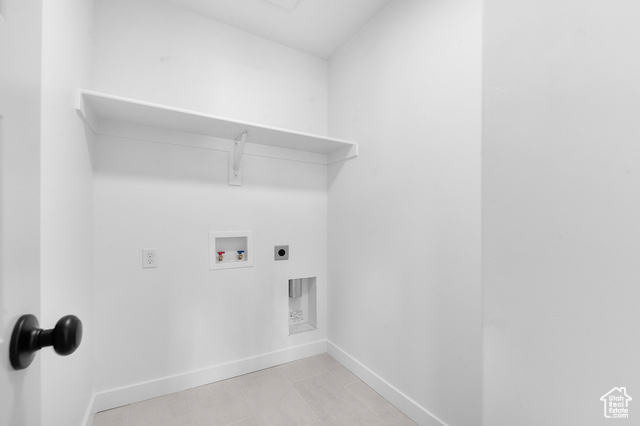 Photo 14 for MLS #2118568 at 1429 Electric Ave
