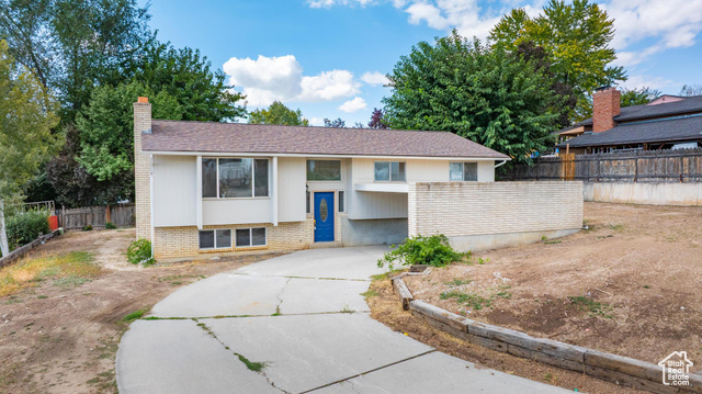 Photo 2 for MLS #2118574 at 650 S 1600 East