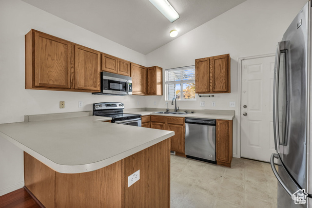 Photo 7 for MLS #2118578 at 1581 N Durocher Ln