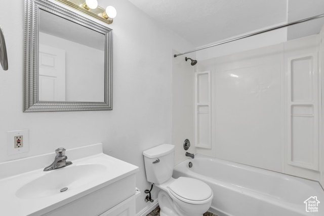 Photo 21 for MLS #2118578 at 1581 N Durocher Ln