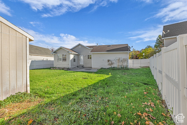 Photo 26 for MLS #2118578 at 1581 N Durocher Ln
