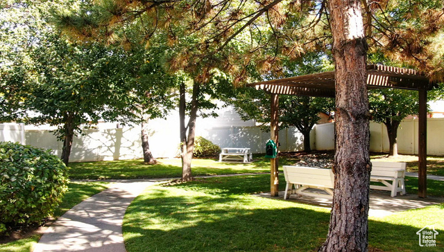 Photo 11 for MLS #2118583 at 7943 S Evergreen Pine Ln