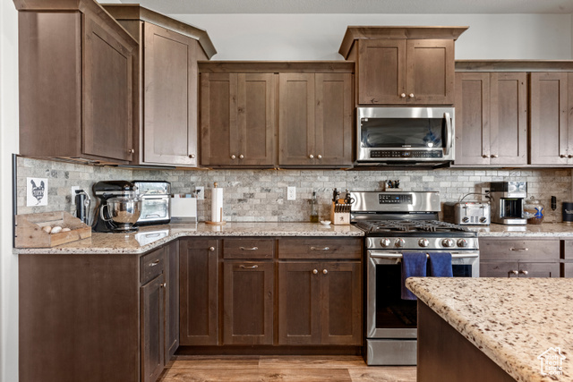 Photo 13 for MLS #2118590 at 190 W 3rd