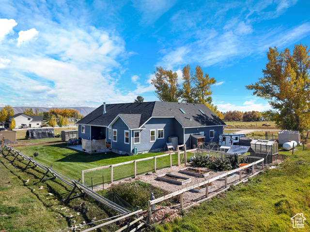 Photo 4 for MLS #2118590 at 190 W 3rd