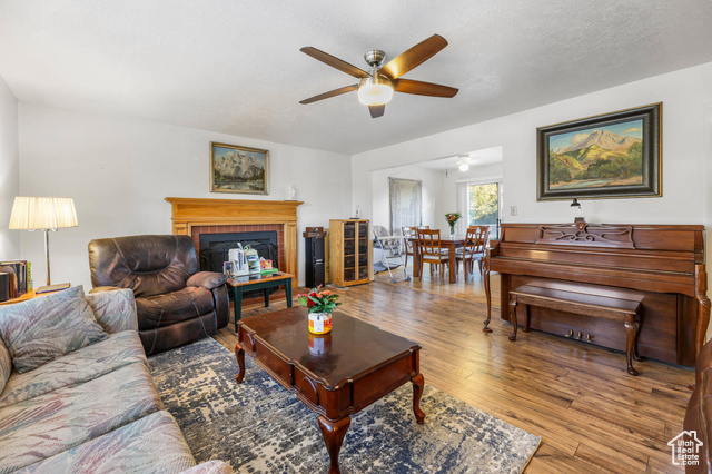 Photo 5 for MLS #2118594 at 98 E 1420 South