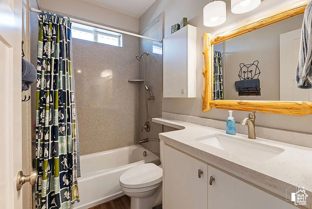 Photo 11 for MLS #2118596 at 3853 W 1300 North
