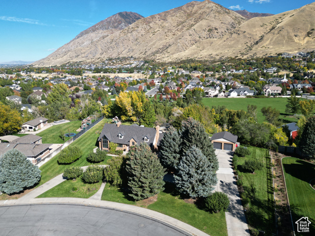Photo 5 for MLS #2118604 at 695 E 1700 North