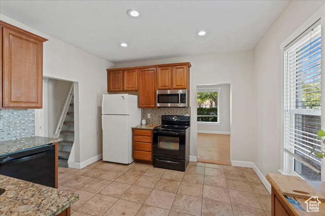 Photo 14 for MLS #2118606 at 611 S 900 West