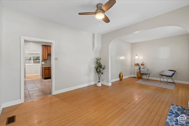 Photo 10 for MLS #2118606 at 611 S 900 West