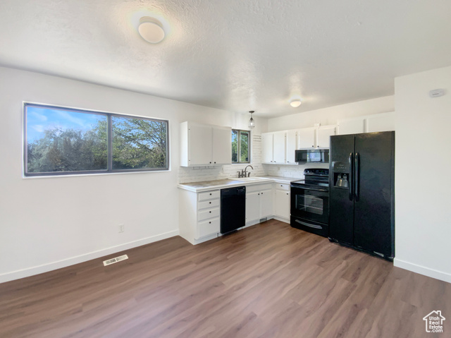 Photo 6 for MLS #2118610 at 1133 Laytona Dr