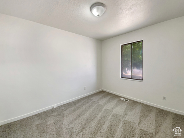 Photo 11 for MLS #2118610 at 1133 Laytona Dr