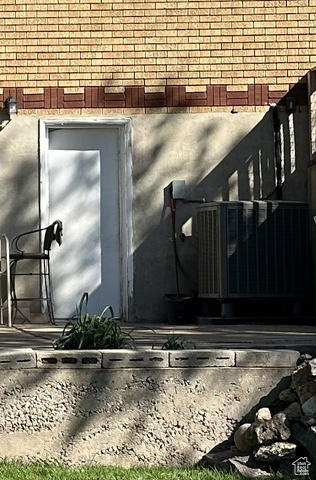 Photo 19 - 131 N Terrace Dr, Clearfield UT 84015