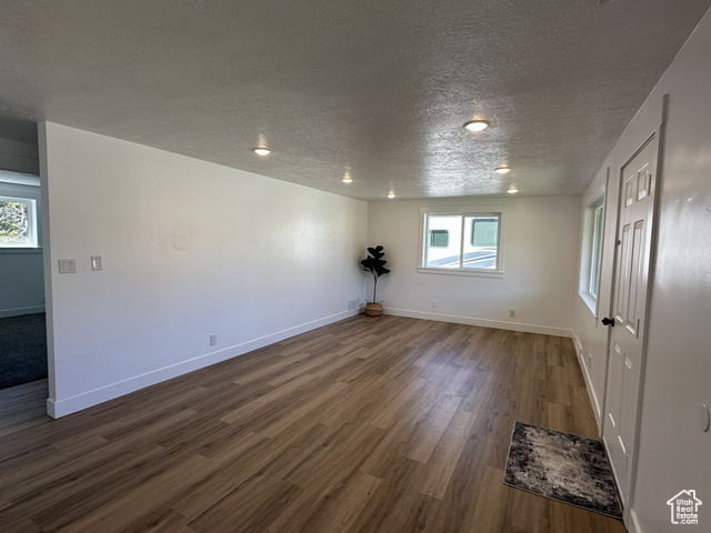 Photo 3 - 131 N Terrace Dr, Clearfield UT 84015