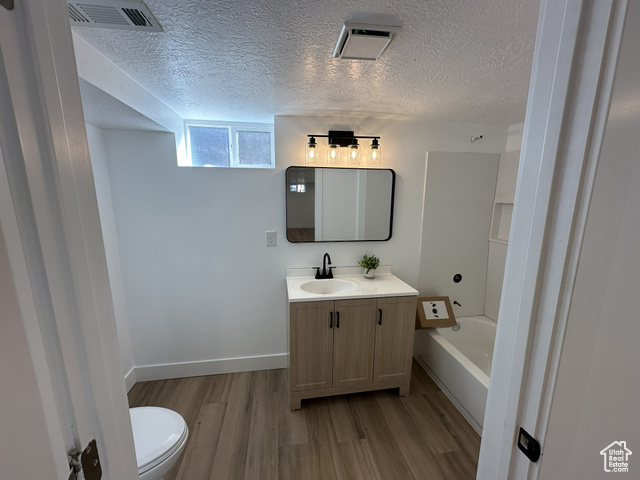 Photo 11 - 131 N Terrace Dr, Clearfield UT 84015