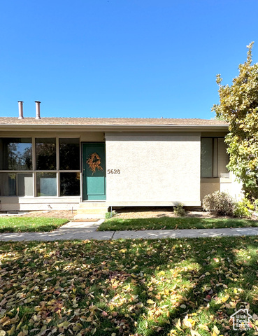 5628 OAKWOOD CT, South Ogden UT 84403