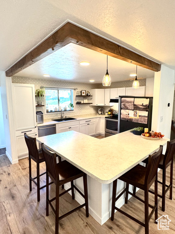 Photo 4 for MLS #2118615 at 5628 Oakwood Ct
