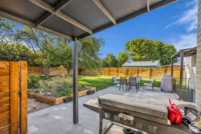 Photo 16 for MLS #2118616 at 5758 E Hillside Dr