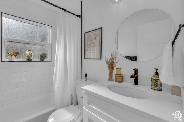 Photo 10 for MLS #2118616 at 5758 E Hillside Dr