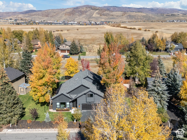Photo 6 for MLS #2118629 at 1482 Willow Ln