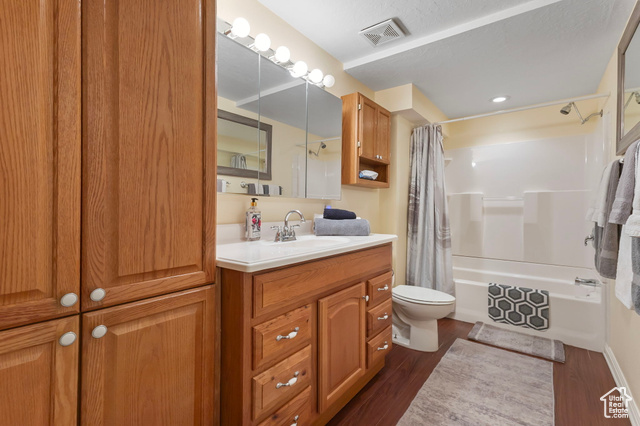 Photo 30 for MLS #2118630 at 683 Hillside Oak Cir
