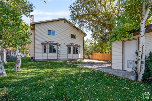 Photo 16 for MLS #2118632 at 5661 N State Road 32