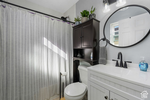Photo 10 for MLS #2118635 at 917 N Garden Dr