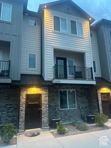 Photo 18 for MLS #2118641 at 1290 E 1640 South