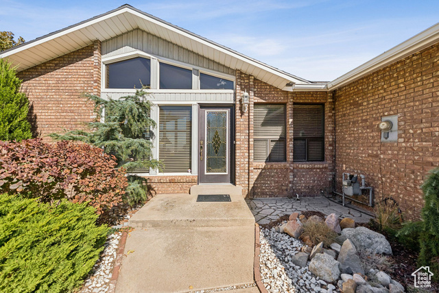 Photo 2 for MLS #2118644 at 12 S Angela Way
