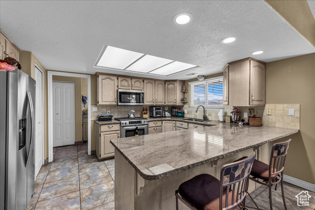 Photo 8 for MLS #2118650 at 665 N Dusk Dr