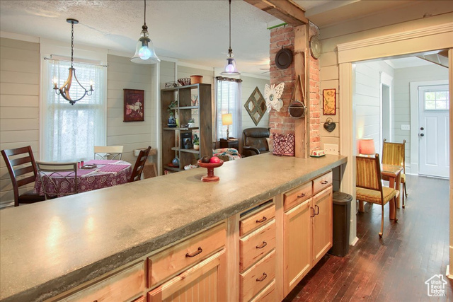 Photo 8 for MLS #2118656 at 3021 Adams Ave
