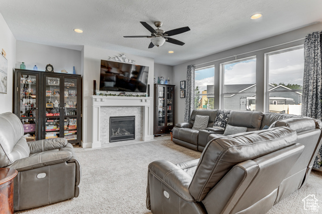Photo 5 for MLS #2118657 at 774 W Farming Way