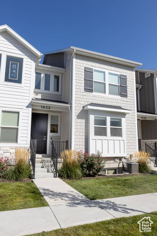 Photo 21 for MLS #2118665 at 1632 N 3830 West