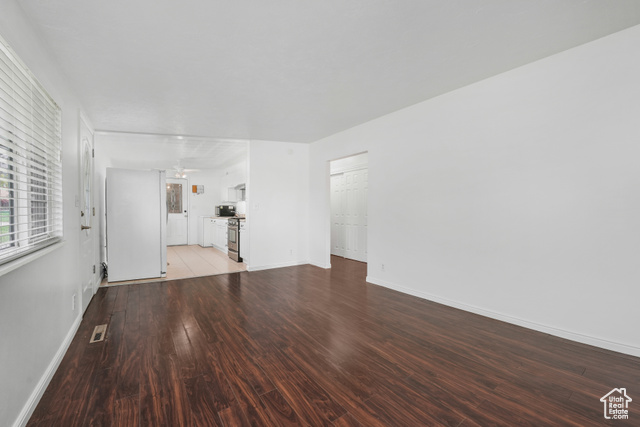 Photo 7 for MLS #2118666 at 607 E 875 North