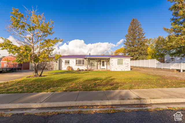Photo 3 for MLS #2118681 at 249 N 100 West