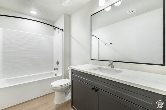 Photo 9 for MLS #2118683 at 3977 E Fossil Way #61