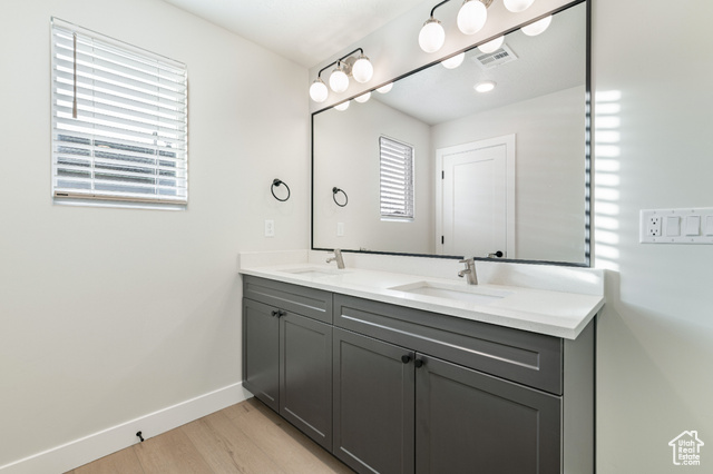 Photo 7 for MLS #2118683 at 3977 E Fossil Way #61