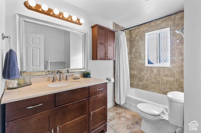 Photo 27 for MLS #2118684 at 3107 Hawthorne Ave
