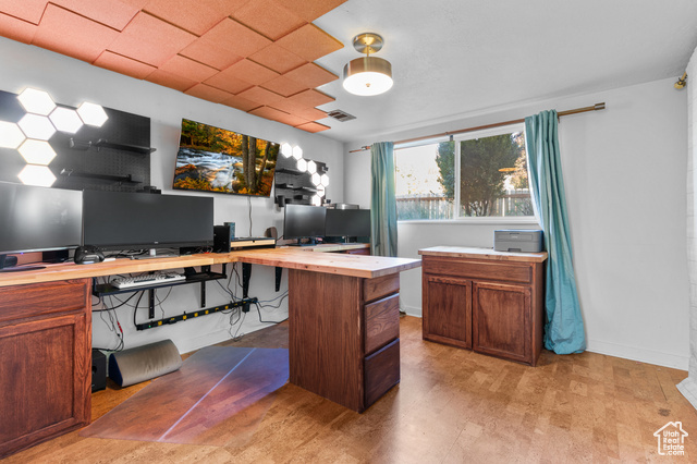 Photo 30 for MLS #2118684 at 3107 Hawthorne Ave