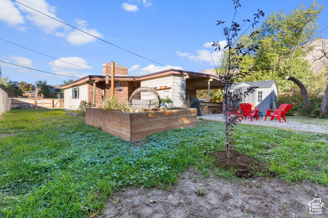 Photo 36 for MLS #2118684 at 3107 Hawthorne Ave