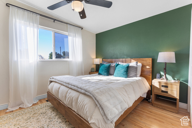 Photo 21 for MLS #2118684 at 3107 Hawthorne Ave