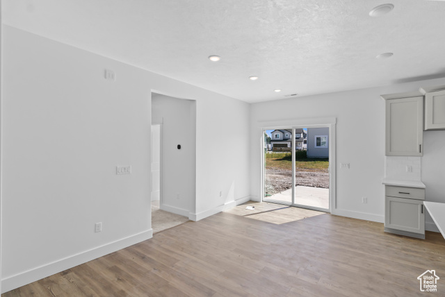 Photo 8 for MLS #2118685 at 127 1580 West