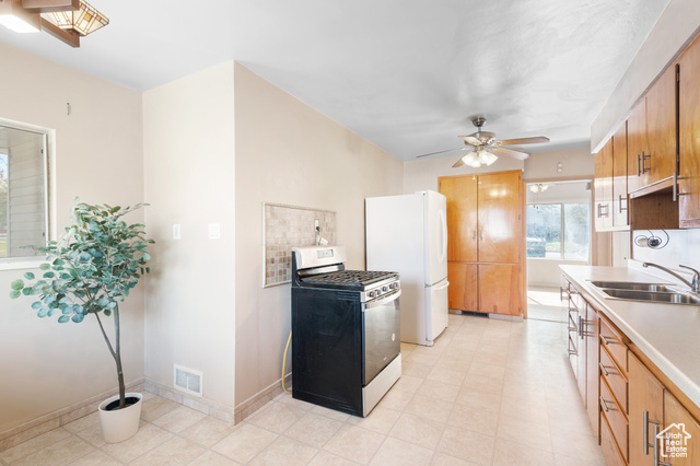 Photo 15 for MLS #2118688 at 264 W International Ave