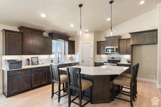 Photo 2 for MLS #2118690 at 4756 S 4300 West