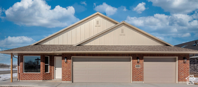 4756 S 4300 W, Roy UT 84067