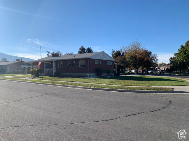 Photo 2 for MLS #2118693 at 5 W 5878 South