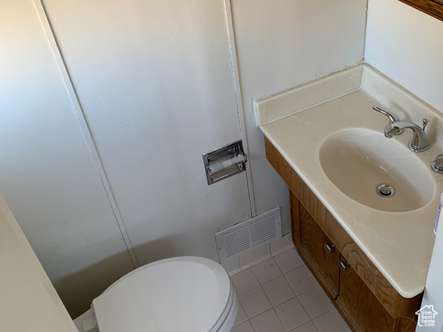 Photo 12 for MLS #2118693 at 5 W 5878 South