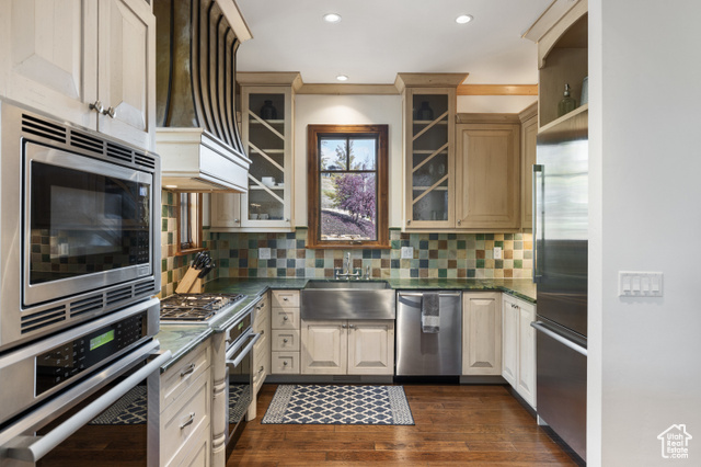 Photo 8 for MLS #2118696 at 9835 N Tuhaye Park Dr