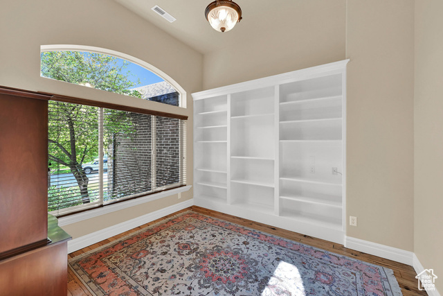 Photo 19 for MLS #2118697 at 6065 N Lariat Ln